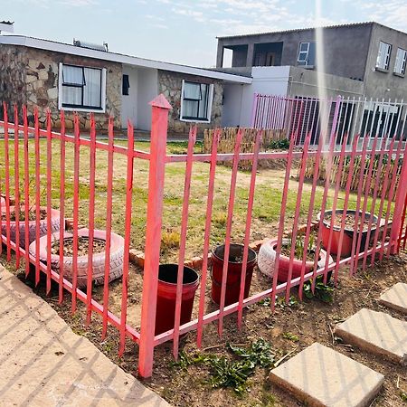 Mphatlalatsane Bnb Maseru Exterior foto